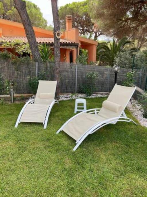 Zaffiro Casa Vacanze Al Mare Valledoria  Eksteriør billede