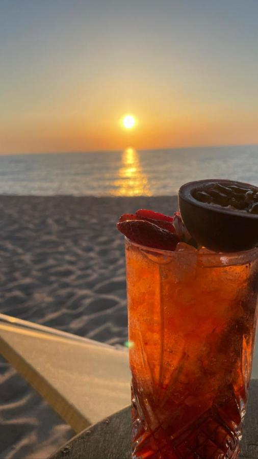 Zaffiro Casa Vacanze Al Mare Valledoria  Eksteriør billede
